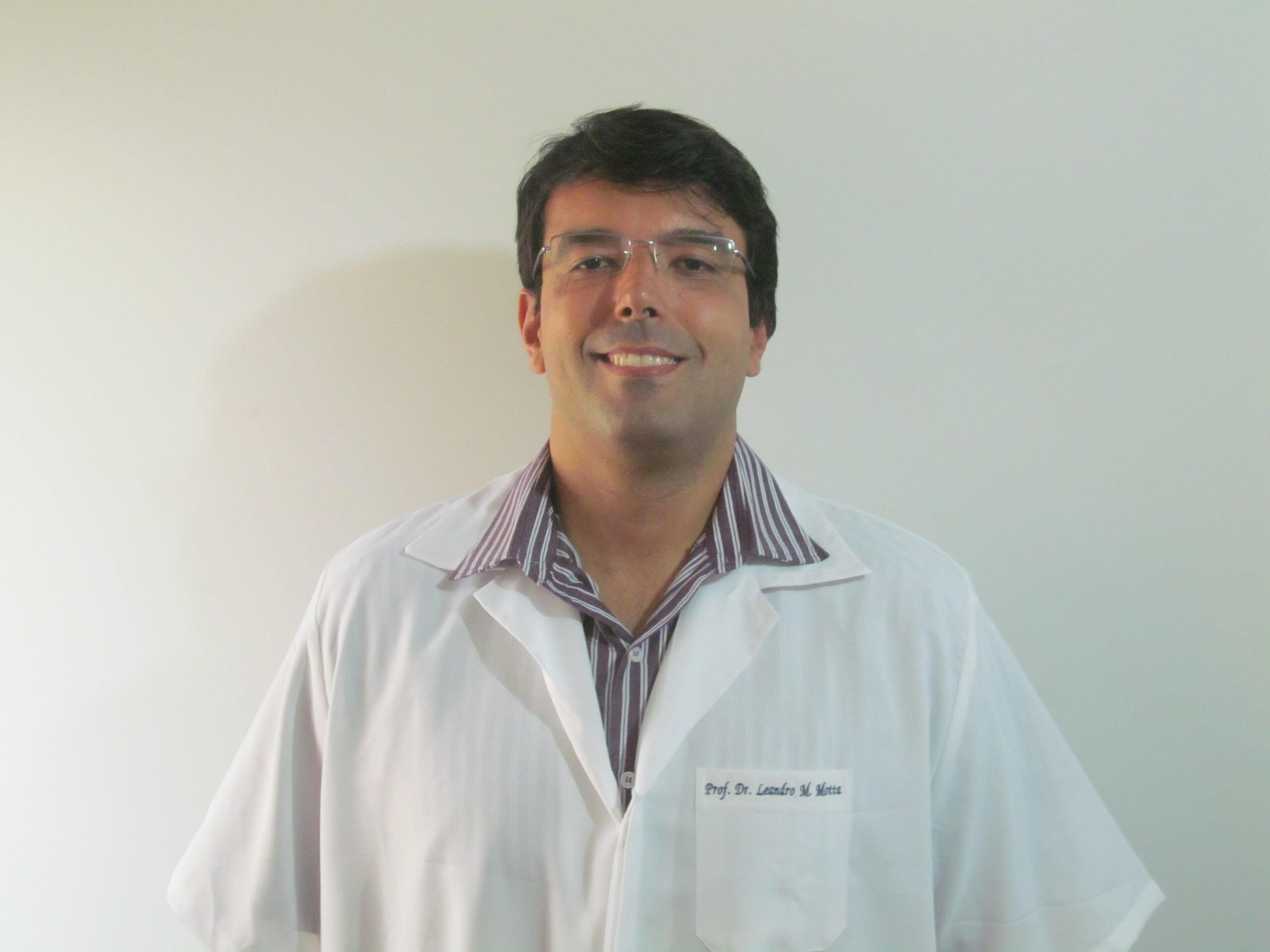Prof. Dr. Leandro Medeiros Motta