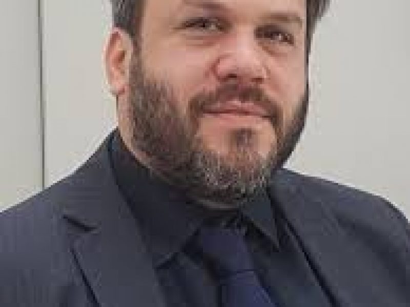 RALPH Professor Ralph Santos Oliveira